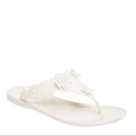 NWT Badgley Mischka Bali Ivory Jelly Flip Flop 7M - Picture 5 of 7
